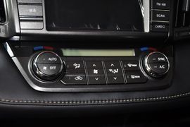 2013款丰田RAV4
