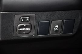 2013款丰田RAV4
