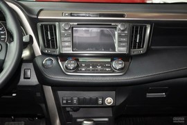 2013款丰田RAV4