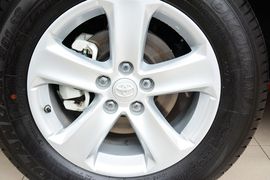2013款丰田RAV4