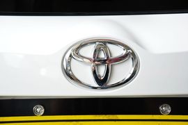 2013款丰田RAV4