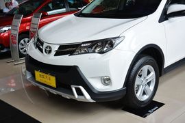 2013款丰田RAV4