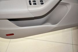 2015款斯柯达明锐1.6L自动逸杰版