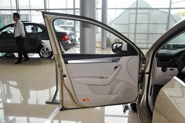 2015款斯柯达明锐1.6L自动逸杰版