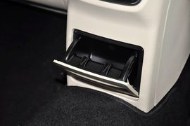 2015款斯柯达明锐1.6L自动逸杰版