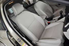 2015款斯柯达明锐1.6L自动逸杰版