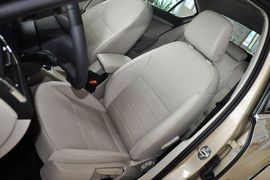 2015款斯柯达明锐1.6L自动逸杰版