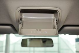 2015款斯柯达明锐1.6L自动逸杰版