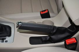 2015款斯柯达明锐1.6L自动逸杰版