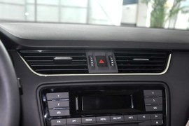 2015款斯柯达明锐1.6L自动逸杰版