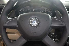 2015款斯柯达明锐1.6L自动逸杰版