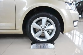 2015款斯柯达明锐1.6L自动逸杰版