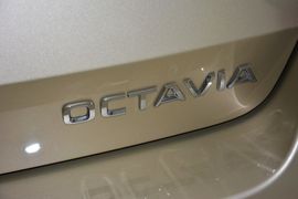 2015款斯柯达明锐1.6L自动逸杰版