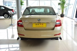2015款斯柯达明锐1.6L自动逸杰版