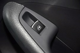 2014款大众速腾1.6L手动舒适型