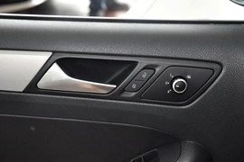 2014款大众速腾1.6L手动舒适型
