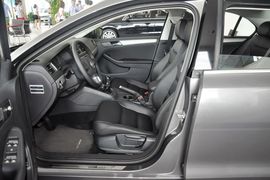 2014款大众速腾1.6L手动舒适型