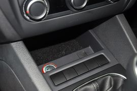 2014款大众速腾1.6L手动舒适型