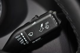 2014款大众速腾1.6L手动舒适型