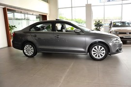 2014款大众速腾1.6L手动舒适型
