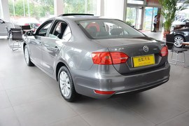 2014款大众速腾1.6L手动舒适型