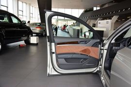 2014款奥迪A8L