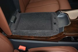 2014款奥迪A8L