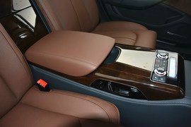 2014款奥迪A8L