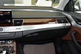 2014款奥迪A8L