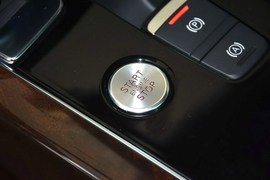 2014款奥迪A8L