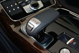 2014款奥迪A8L