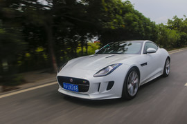   2014款捷豹F-Type Coupe试驾实拍