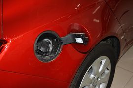 2014款别克君威2.0L精英时尚型