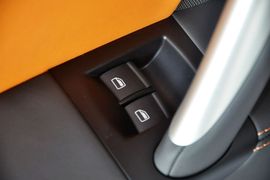 2013款奥迪TTSCoupe2.0TFSI