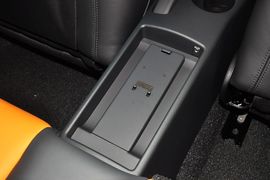 2013款奥迪TTSCoupe2.0TFSI