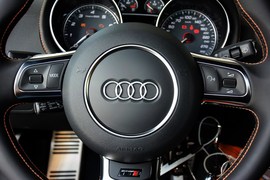 2013款奥迪TTSCoupe2.0TFSI