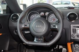 2013款奥迪TTSCoupe2.0TFSI