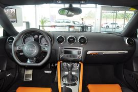 2013款奥迪TTSCoupe2.0TFSI
