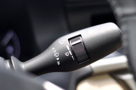 雷克萨斯ES300h试驾实拍