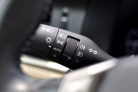 雷克萨斯ES300h试驾实拍