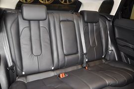 2014款路虎揽胜极光2.0T