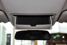 2014款路虎揽胜极光2.0T