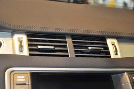 2014款路虎揽胜极光2.0T