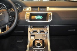 2014款路虎揽胜极光2.0T