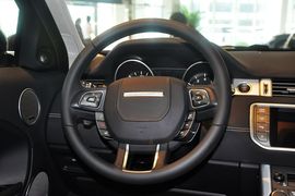 2014款路虎揽胜极光2.0T