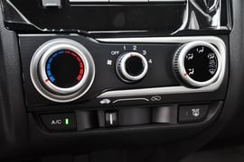 2014款本田飞度1.5L