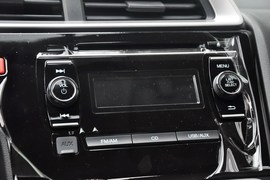 2014款本田飞度1.5L