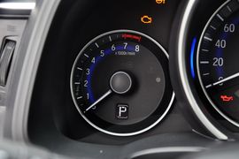 2014款本田飞度1.5L