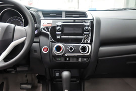 2014款本田飞度1.5L