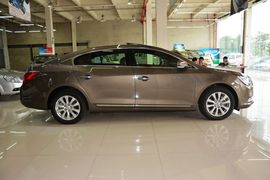 2013款别克君越2.4L